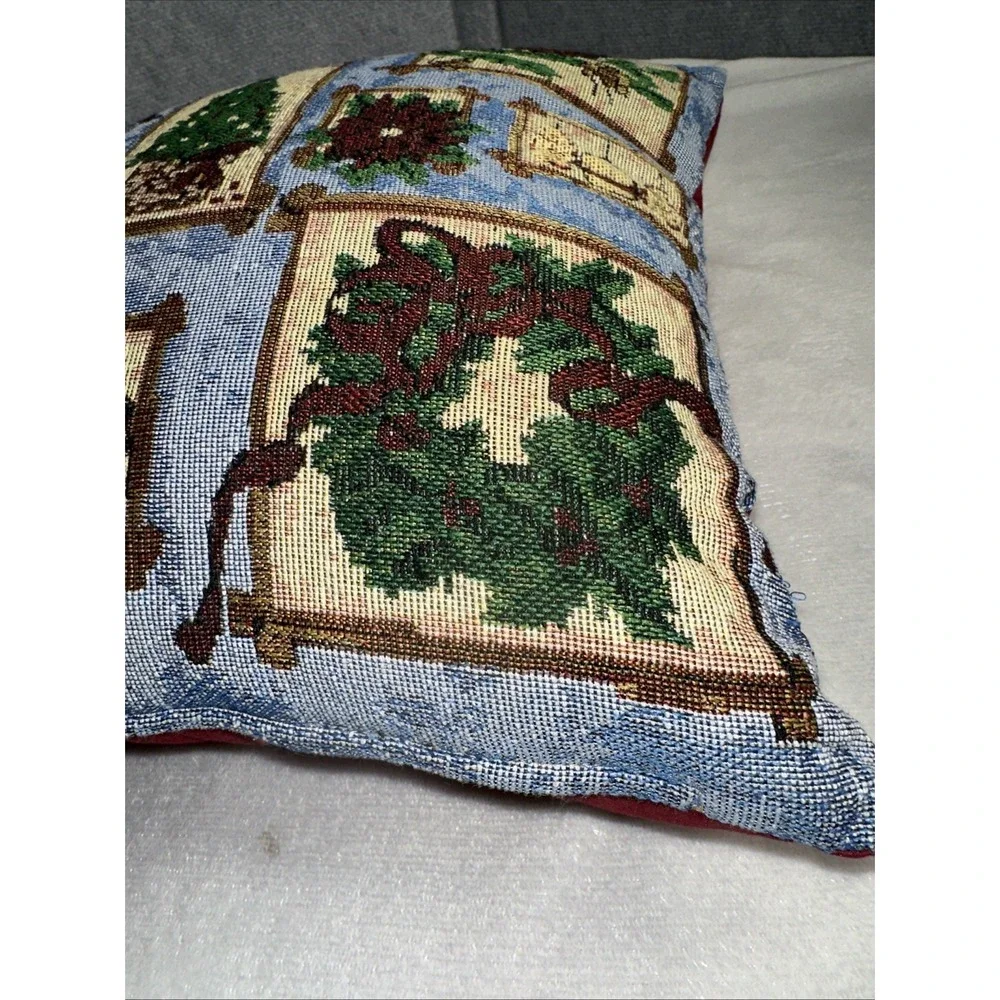 Holiday Tapestry Pillow Festive Christmas‎ Wreath Tree & Cardinal 14.5 X 14.5